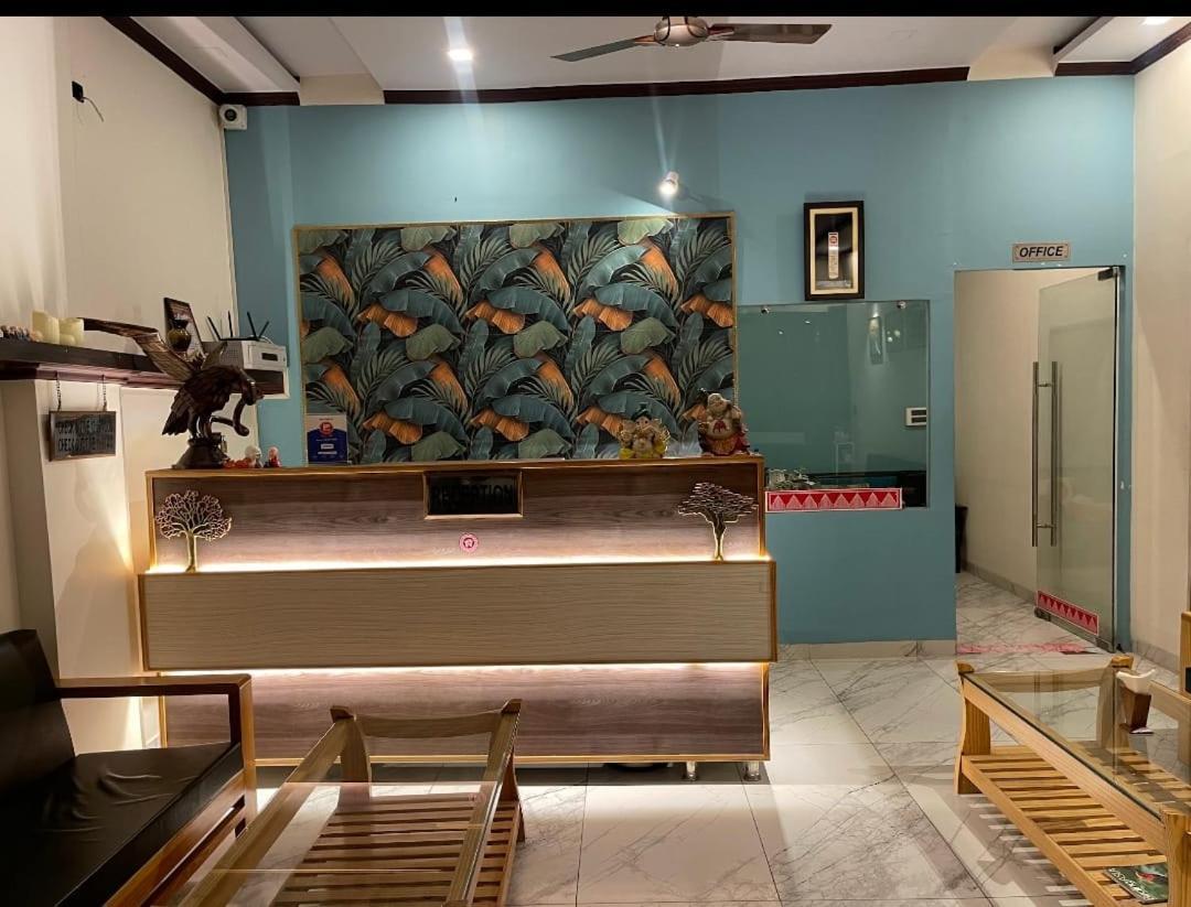 Karans Corbett Motel Ramnagar  Luaran gambar