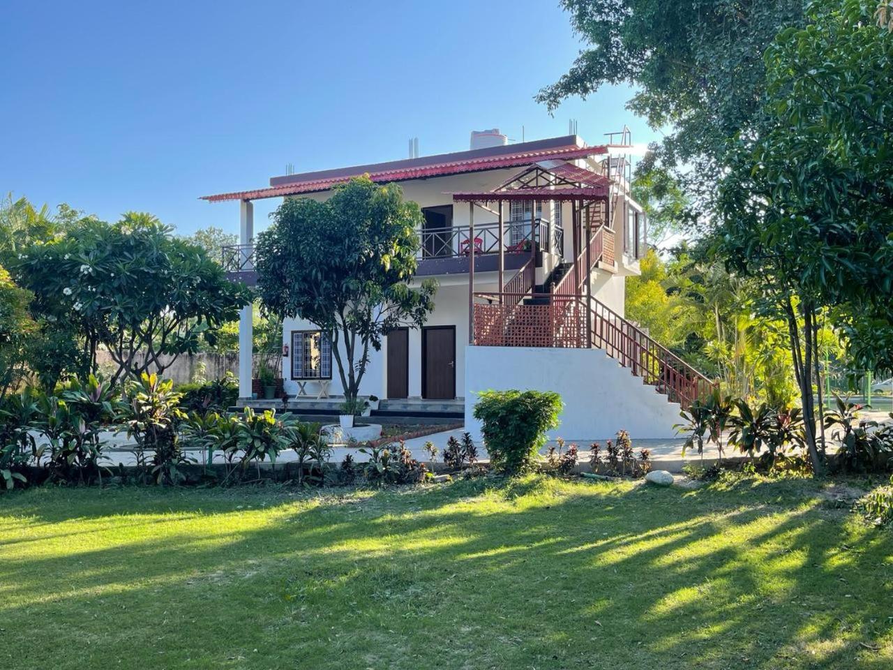 Karans Corbett Motel Ramnagar  Luaran gambar